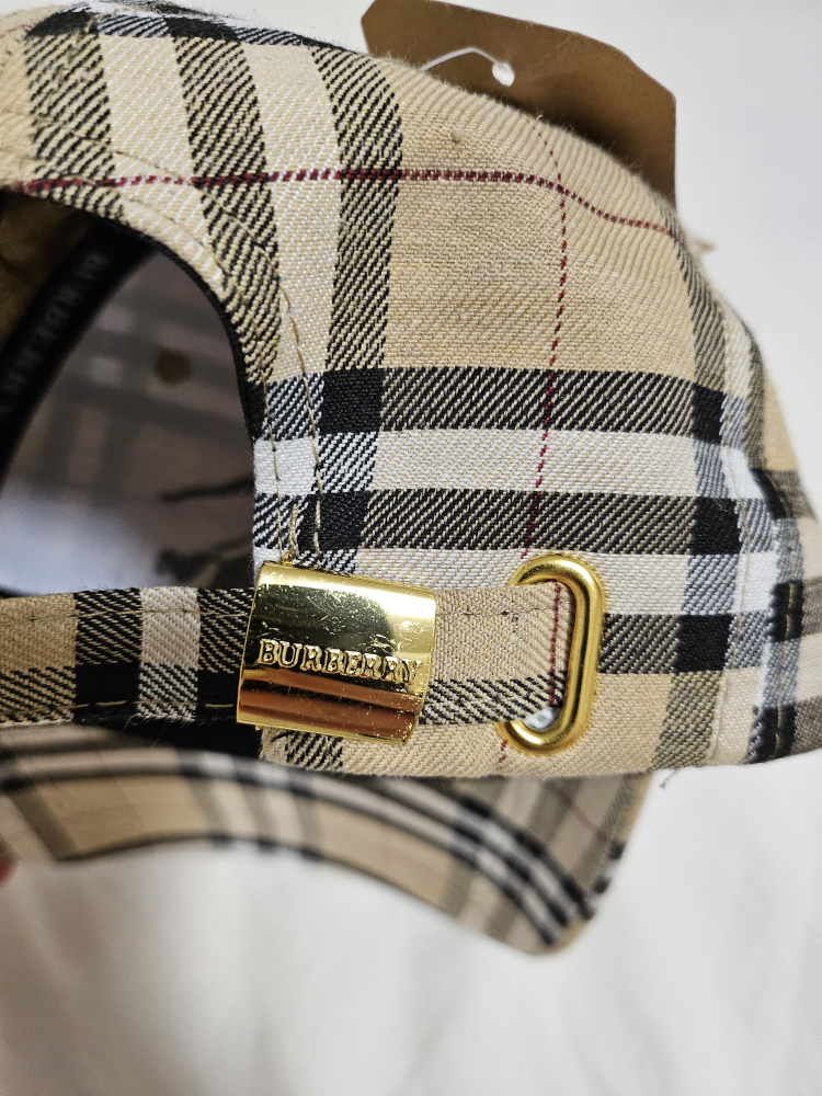 burberry baseball cap image indicator(6)
