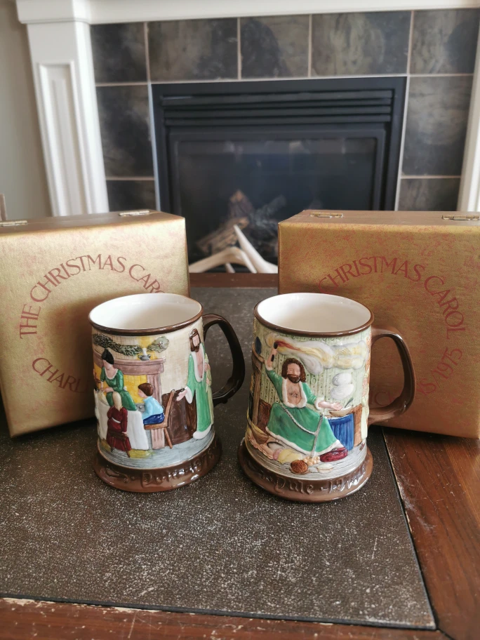 2 1976/1978 royal doulton Beswick xmas mugs w the boxes thumbnail