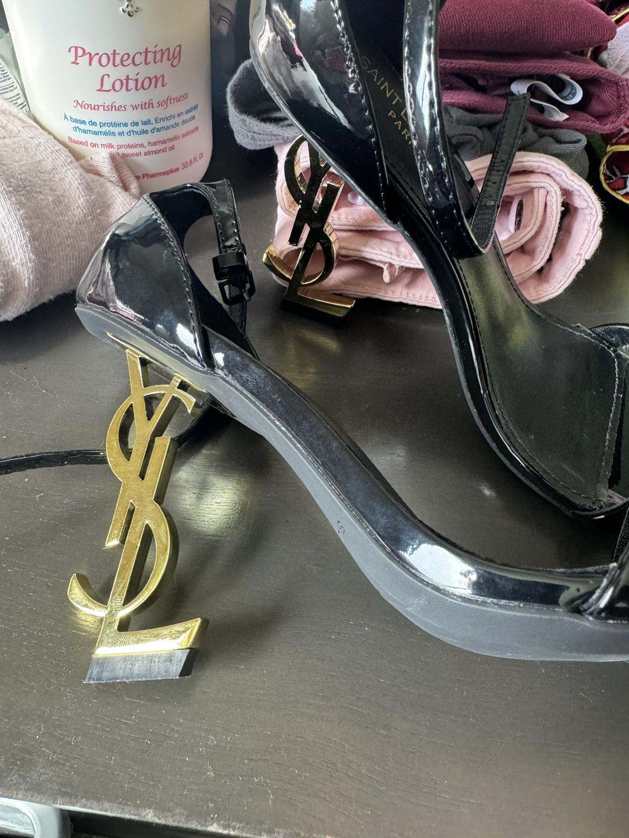 Luxury YSL heels. - photo 2