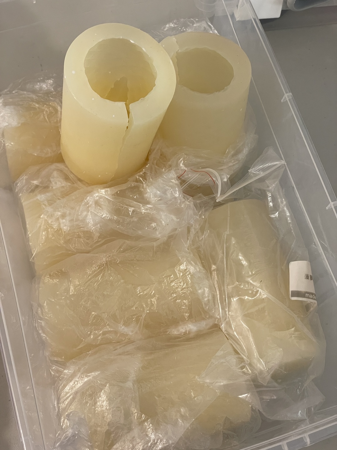 Silicone pineapple molds - photo 3