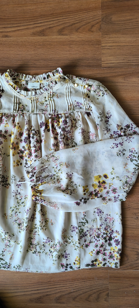 Aritzia Wilfred Lourdes Blouse floral print gold buttons sz XS - photo 5