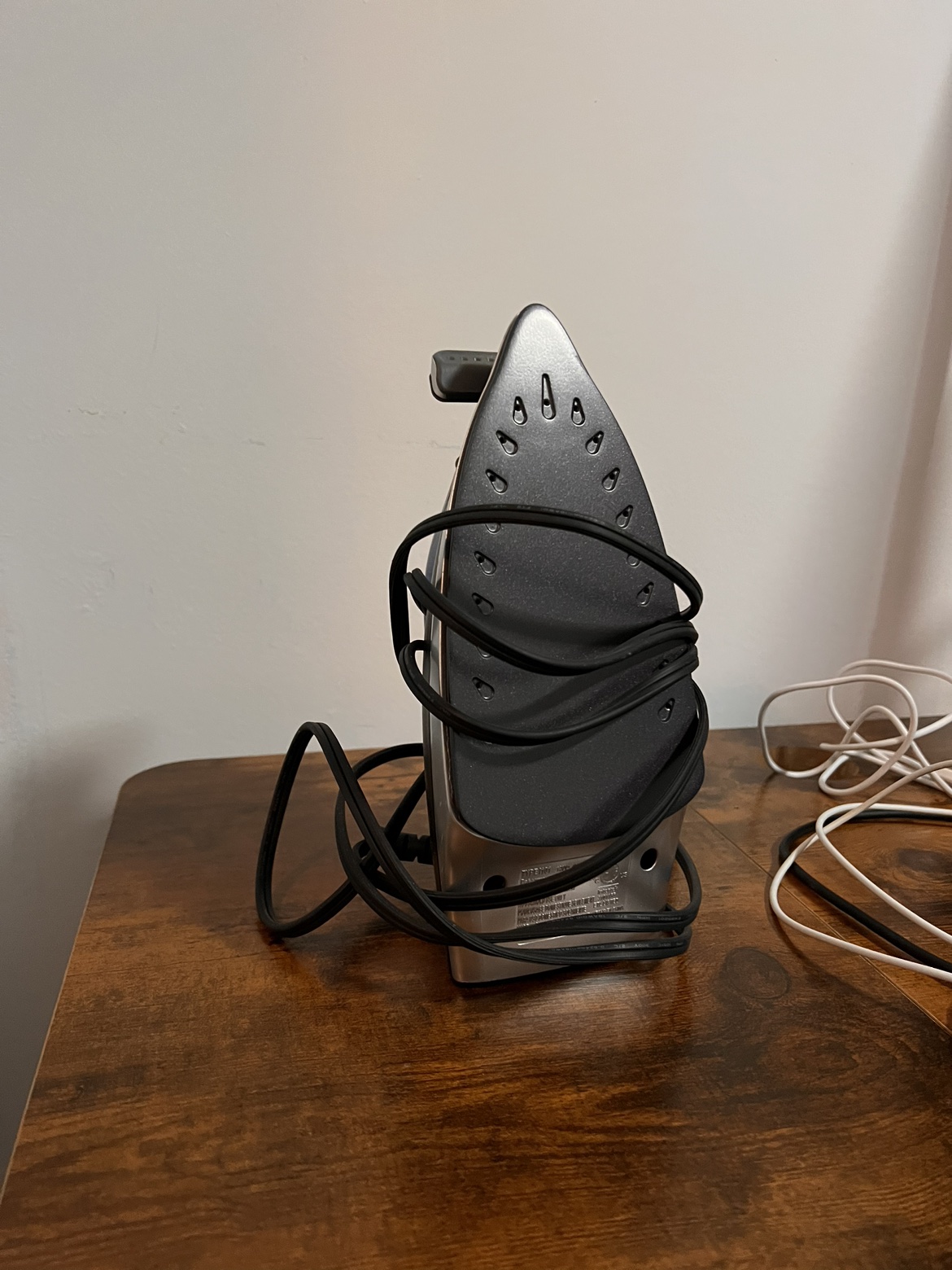 Hamilton Beach Nonstick Iron&Garmet Steamer - photo 3