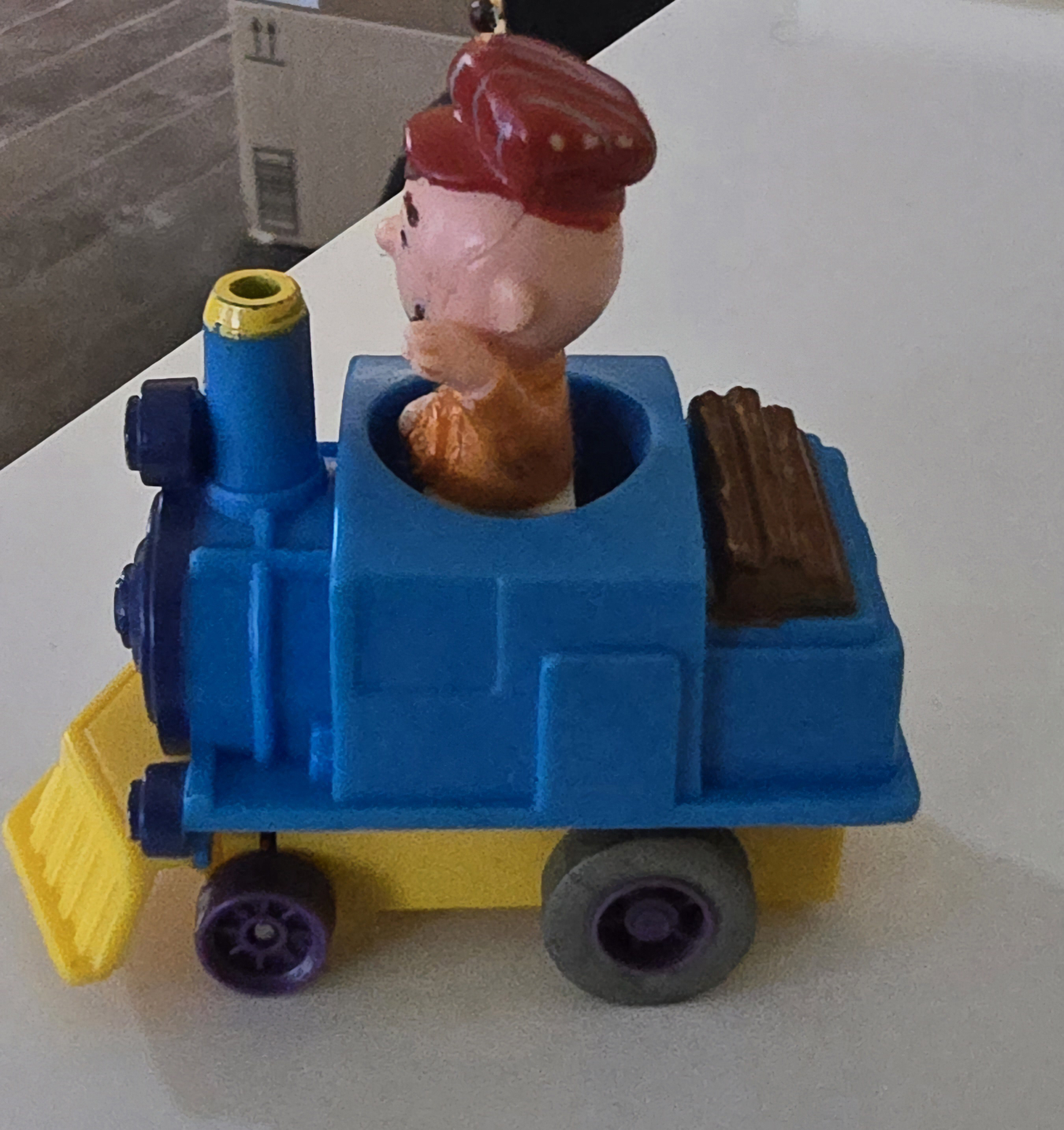 Vintage Charlie Brown Push Down Car (UFS Inc. 1950, 1966) image indicator(3)