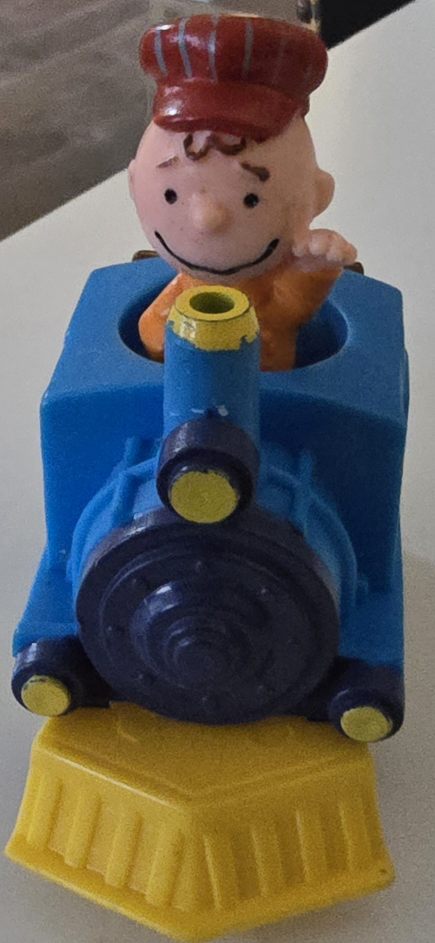 Vintage Charlie Brown Push Down Car (UFS Inc. 1950, 1966) image indicator(2)