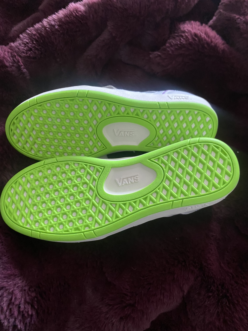 Original Vans image indicator(3)