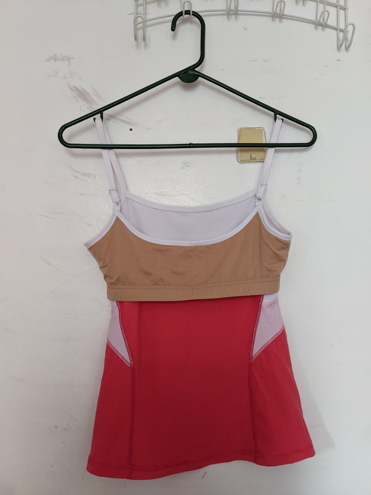 Lululemon Sleeveless Top With Sports Bra Inside Size S/M image indicator(4)