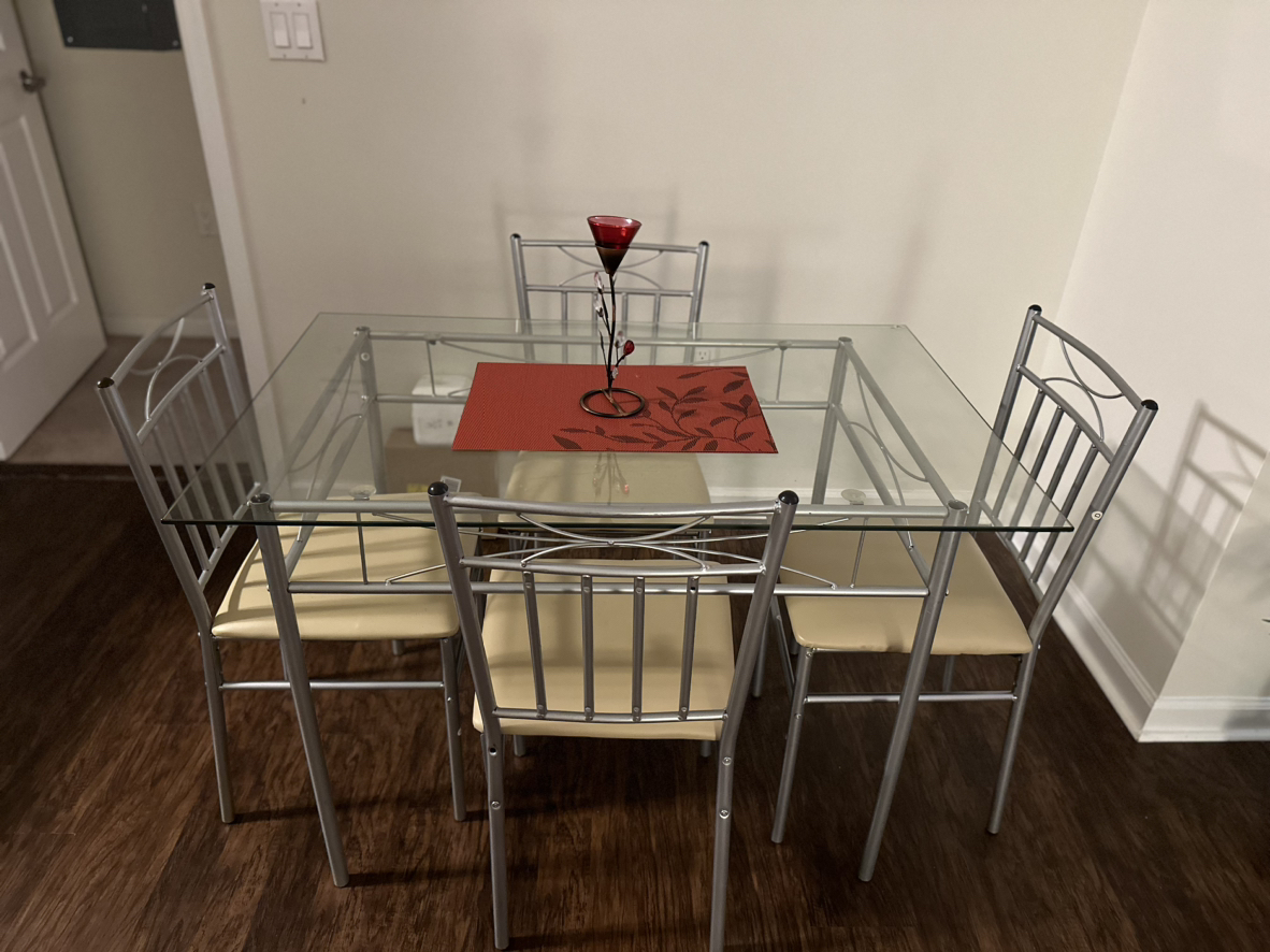 Dinning table and chair