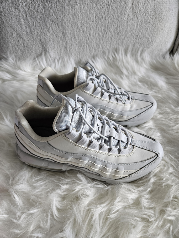 Women Gray Nike Air Sneakers SZ 9.5 - photo 4