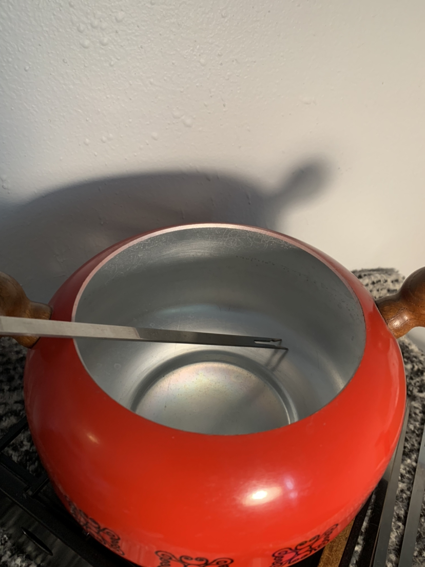 Midcentury Eatons Fondu Pot image indicator(5)