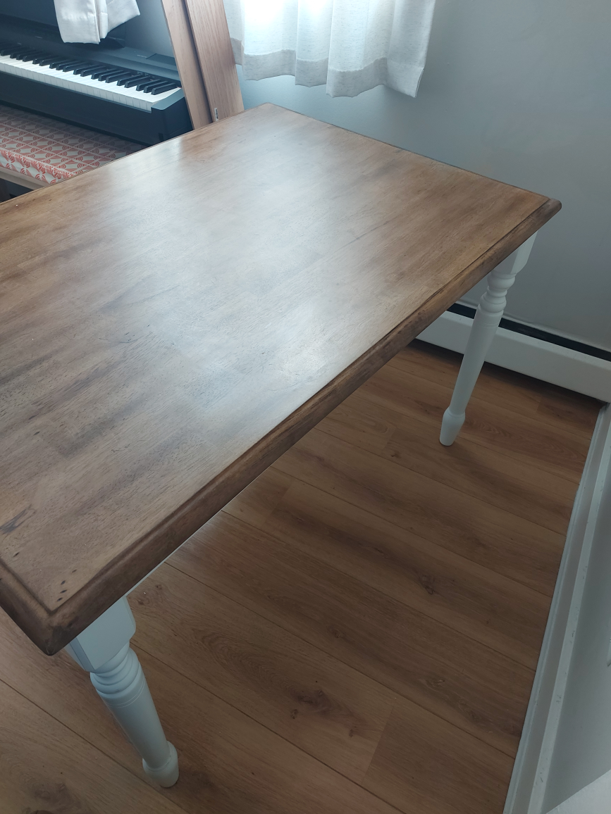 Dining room table - photo 2