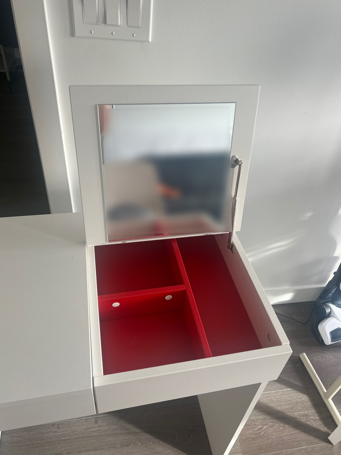 ♥️50%♥️ IKEA Dressing , Makeup table with mirror and drawers - photo 3