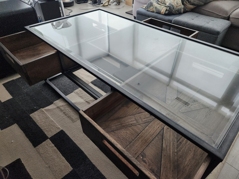 Coffee table and two end tables - photo 2