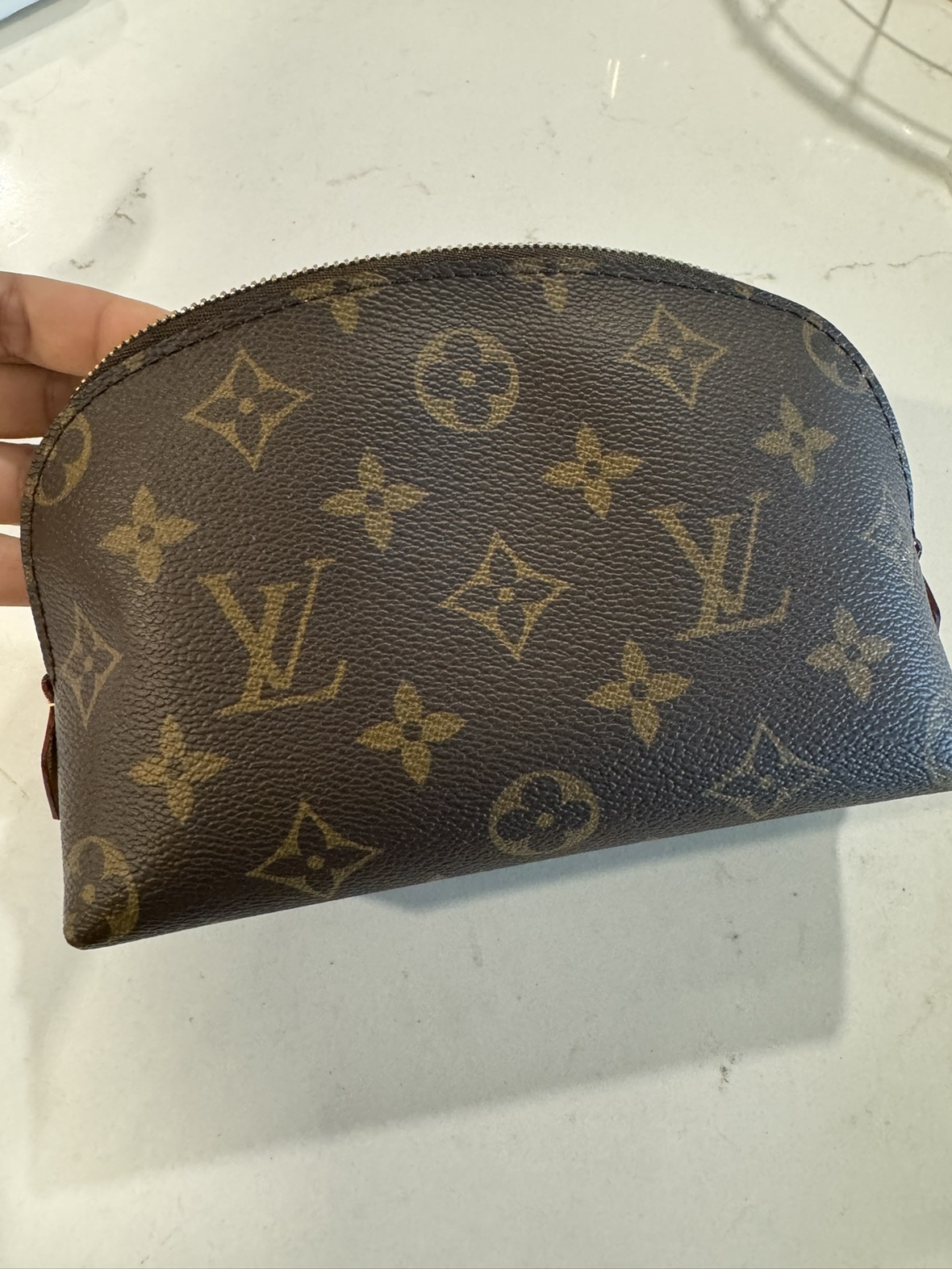 Louis Vuitton Cosmetic bag thumbnail