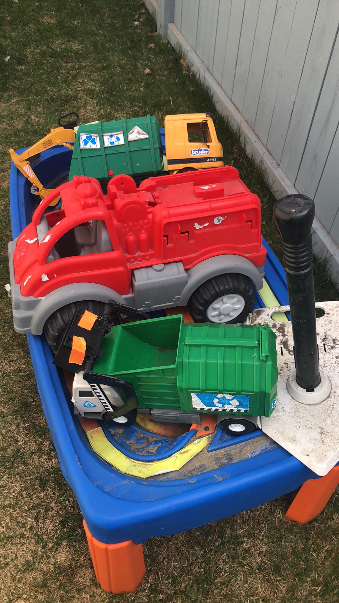 Outdoor toys