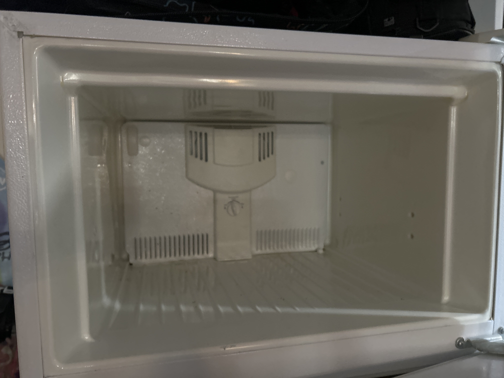Refrigerator - photo 3