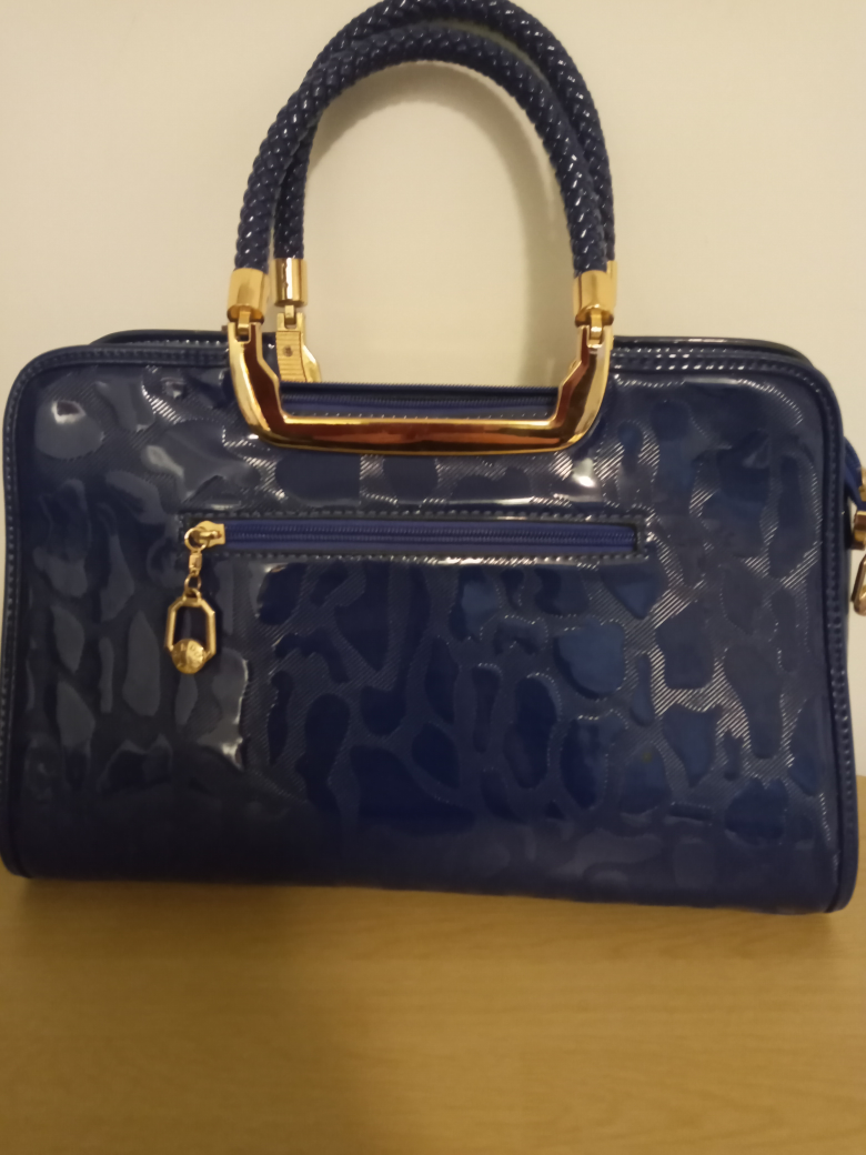 Handbag thumbnail