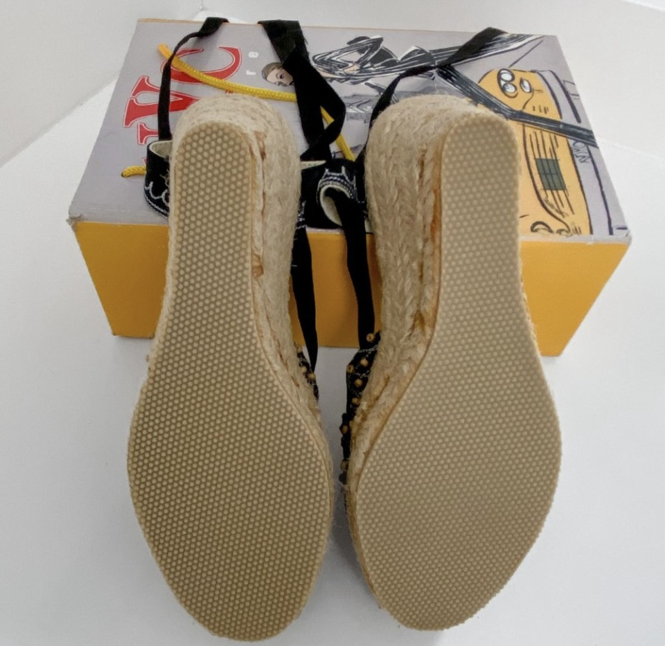 NEW - NYC Couture - Wrap Floral Beaded AR image indicator(6)