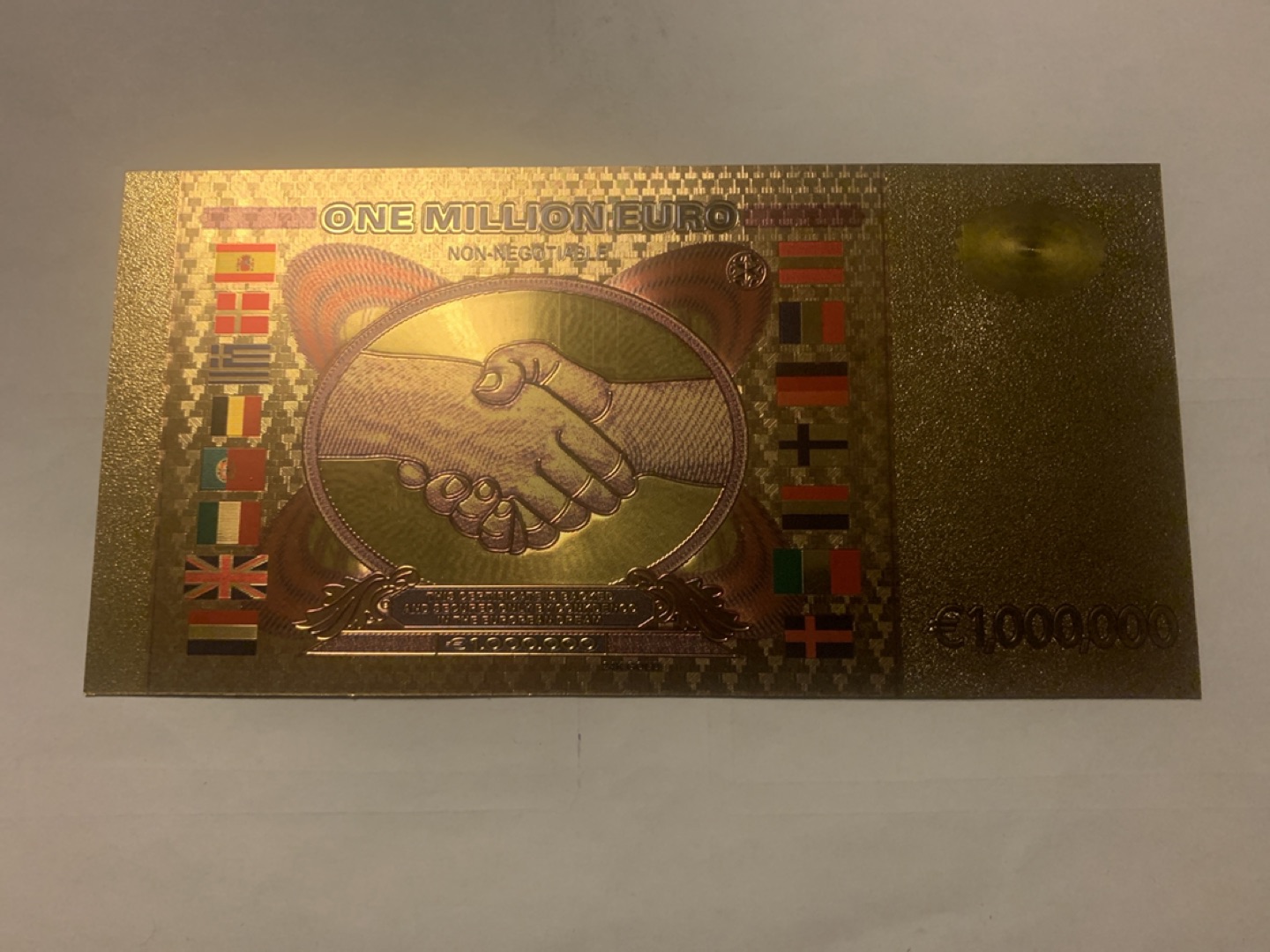24k Gold One Million Euro Bill (Not Legal Tender, but real gold) - photo 2