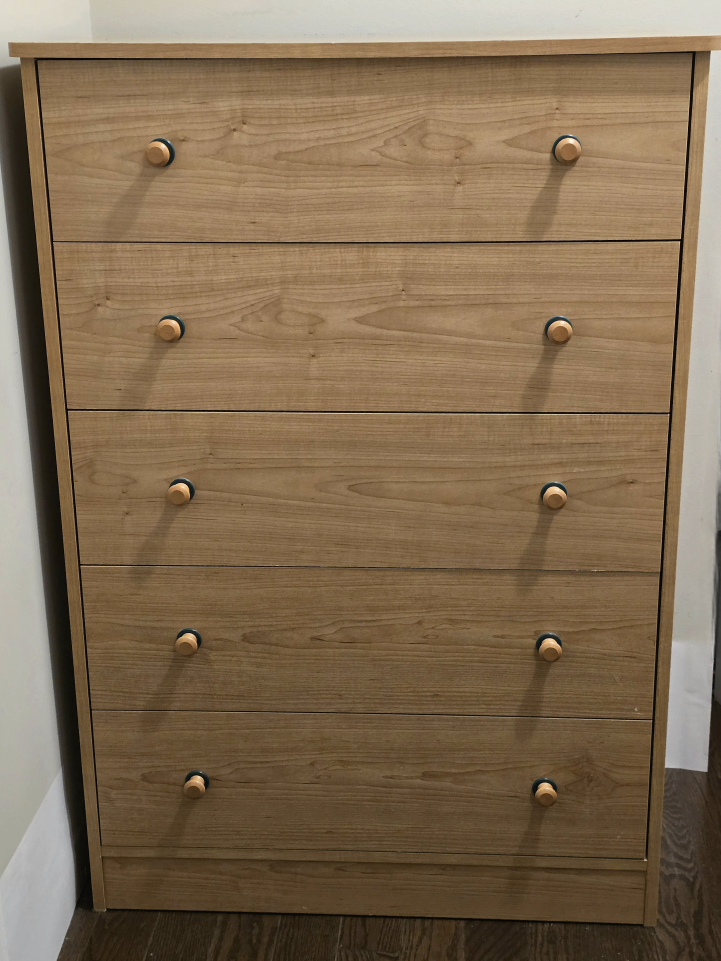 🥕 Practical Dresser for Sale! 🥕 image indicator(2)