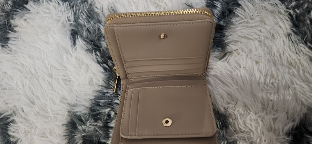 Charles and Keith Wallet - photo 4