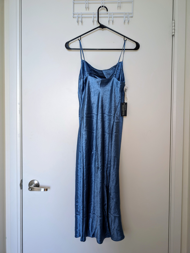 BRAND NEW Babaton dress with tags - photo 3