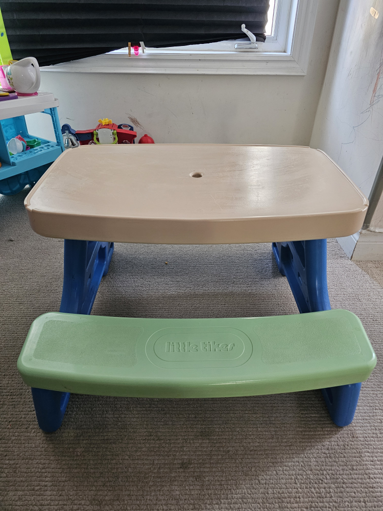 Little Tikes Picnic Table thumbnail