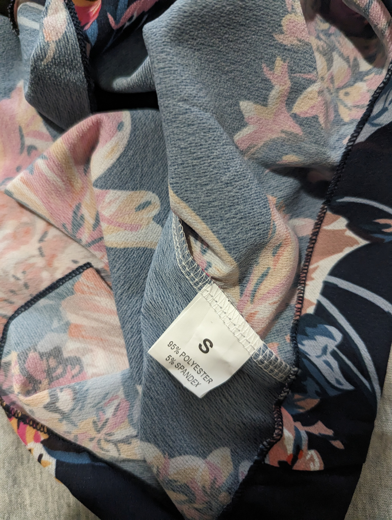 Floral Print Blouse image indicator(3)