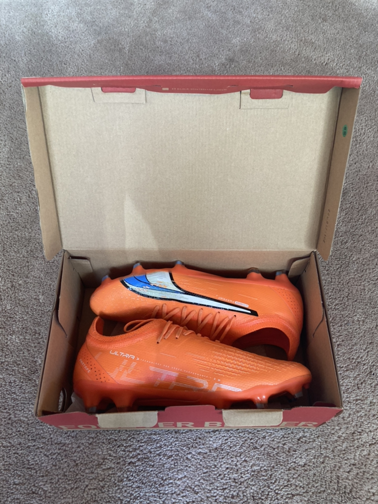 Puma Ultra Ultimate Soccer Cleats image indicator(2)