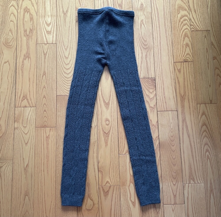 Uniqlo HeatTech Grey Cable Leggings - Small image indicator(3)