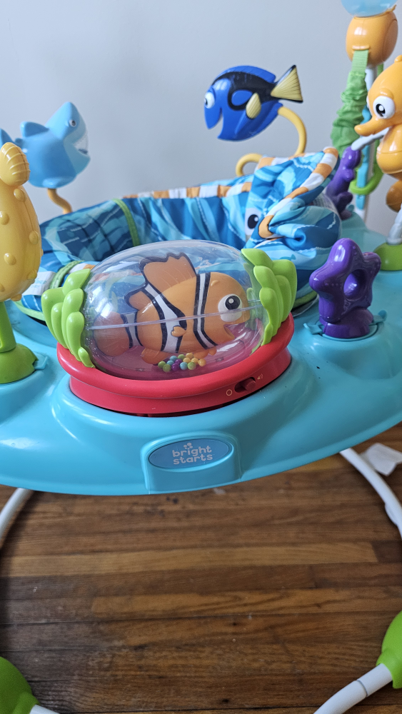 Disney Nemo Jumperoo - photo 4