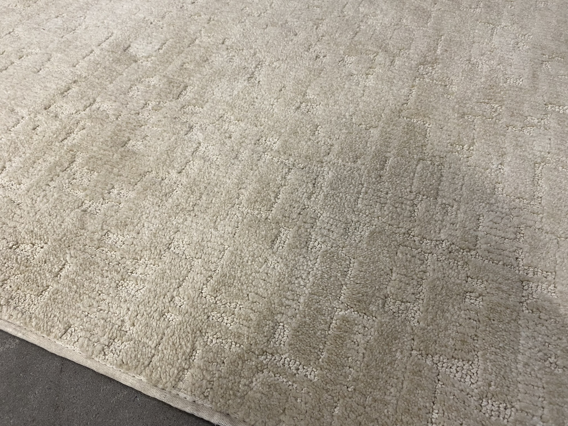 5 x 8 creme rug