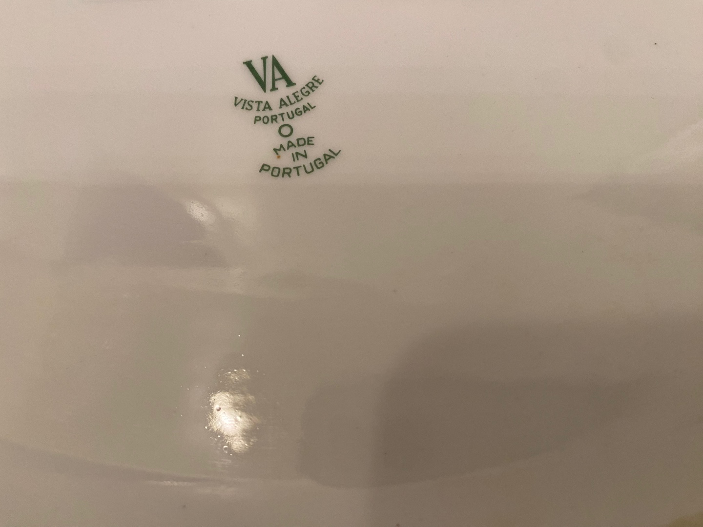 Vista Alegre oval bone china serving plate image indicator(5)