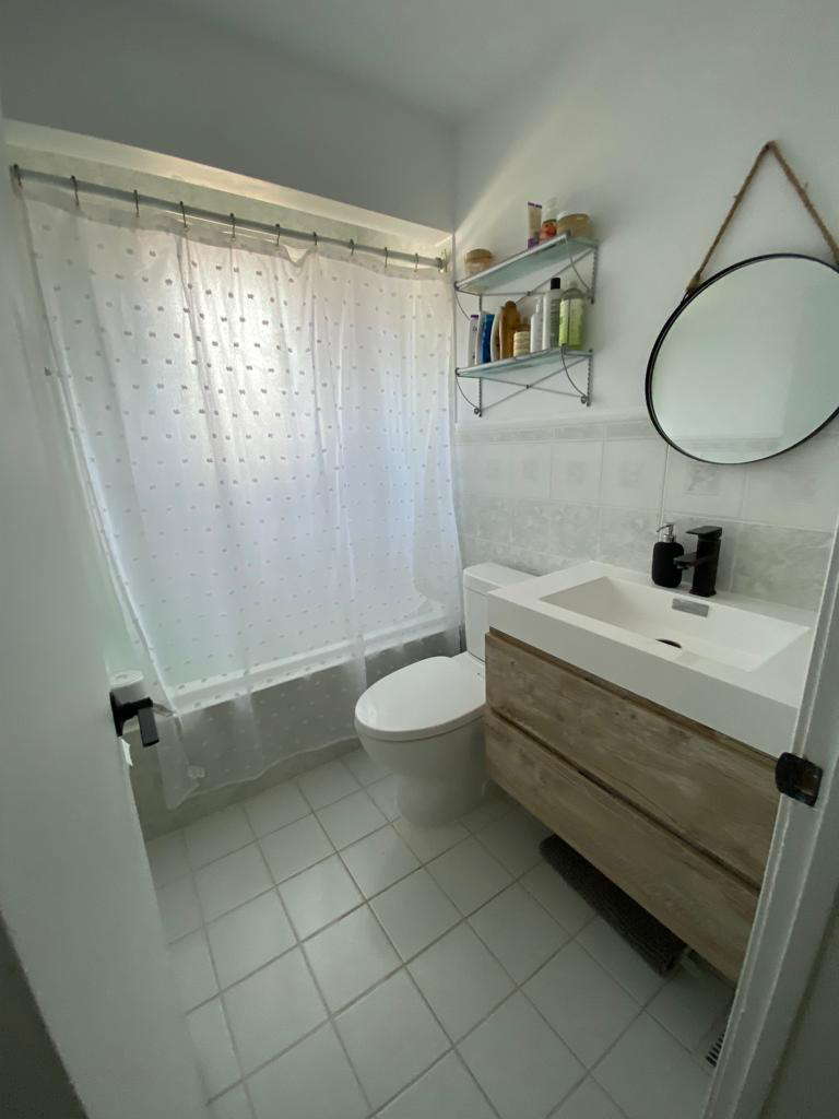 2 Bed, 1 Bath House unit (Room for rent) image indicator(6)