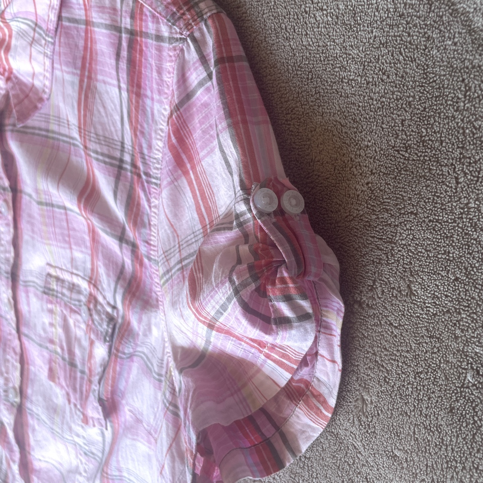 H&M Pink Plaid Short Sleeve shirt Sz 10 image indicator(3)