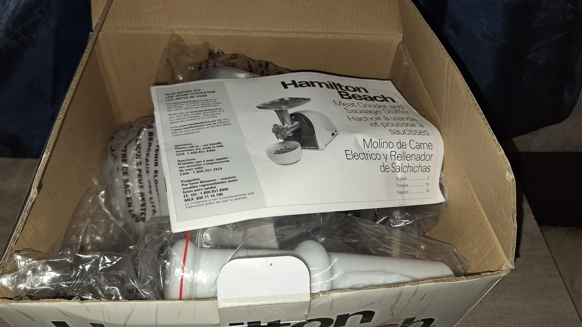 Hamilton Beach Hamilton Beach Electric Meat Grinder image indicator(7)