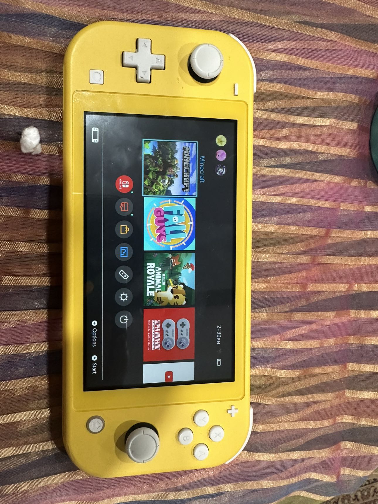 Nintendo switch lite - photo 2