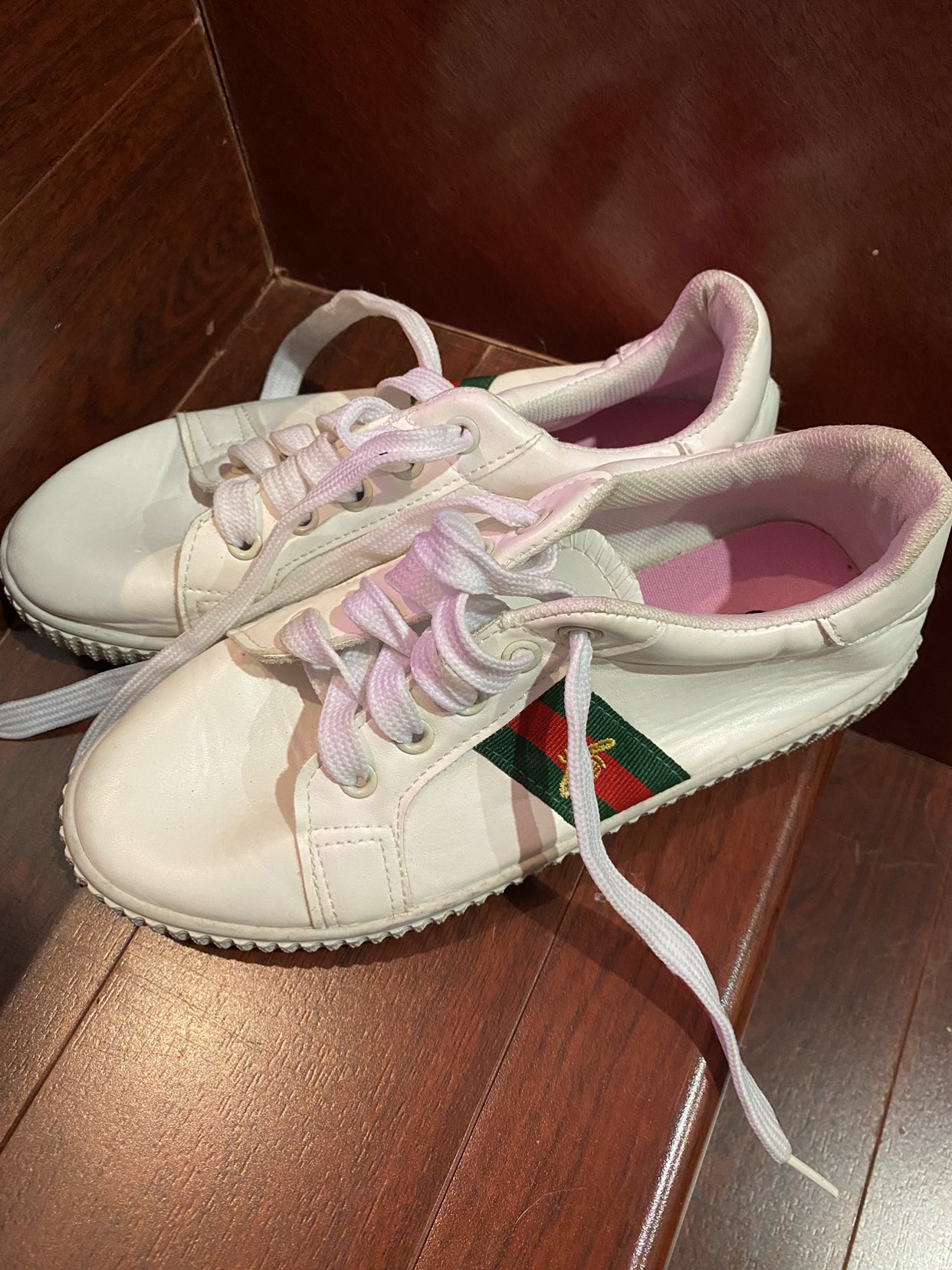 Shoes thumbnail
