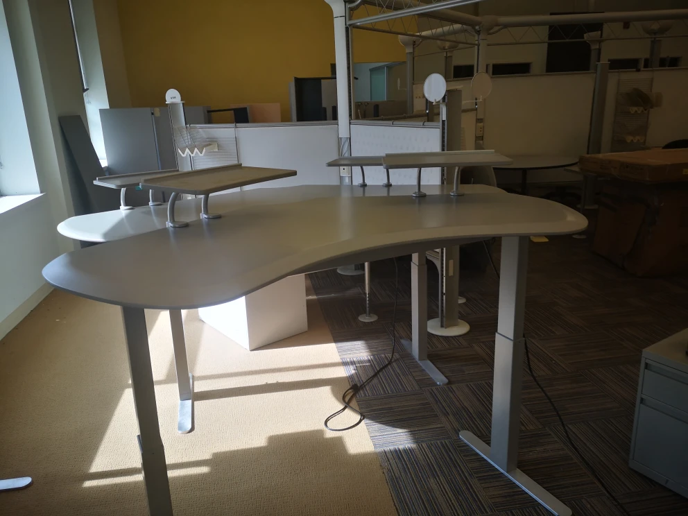 Herman Miller high-end Riser Desk thumbnail