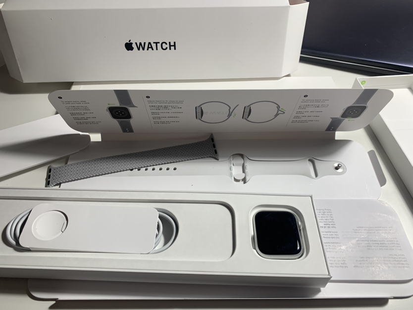 Apple Watch SE - photo 2