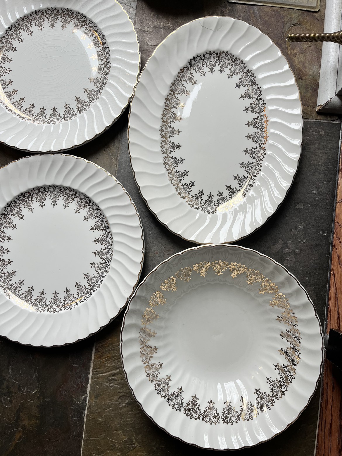 🥕Vintage Aynsley English Ironstone China, 20 pieces image indicator(2)