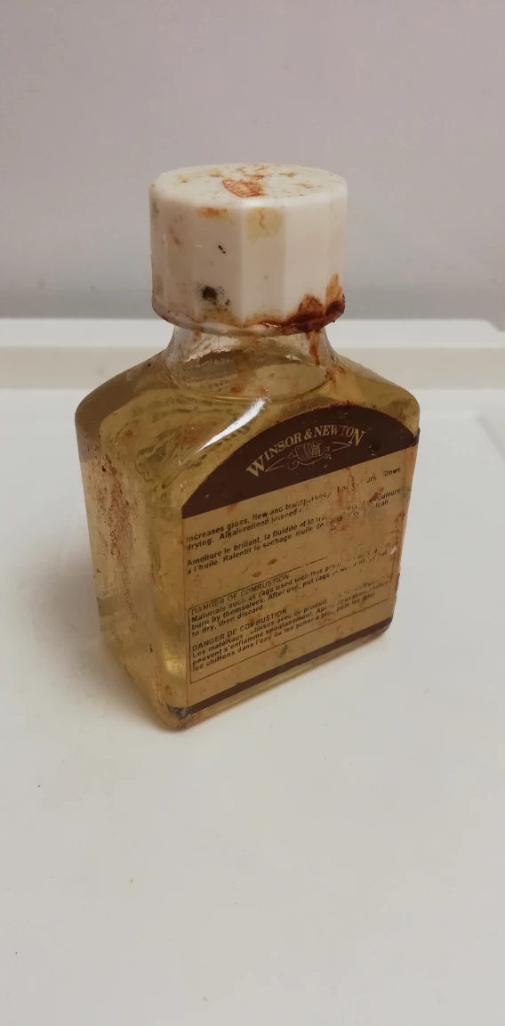 Winsor & Newton Refined Linseed Oil- Great for Artists! image indicator(2)