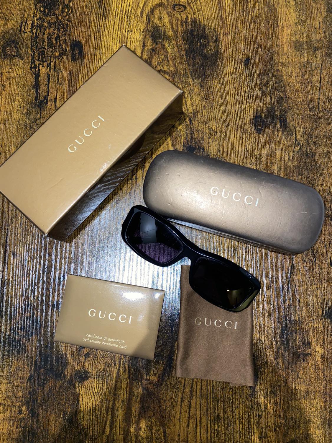 Vintage Gucci Sunglasses - 2996/S/0807 BN 55/14/125 image indicator(2)