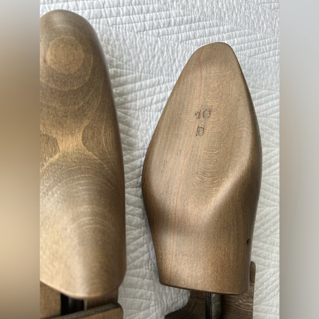 Ferragamo Solid Cedar Wood Luxury Shoe Tree - photo 2