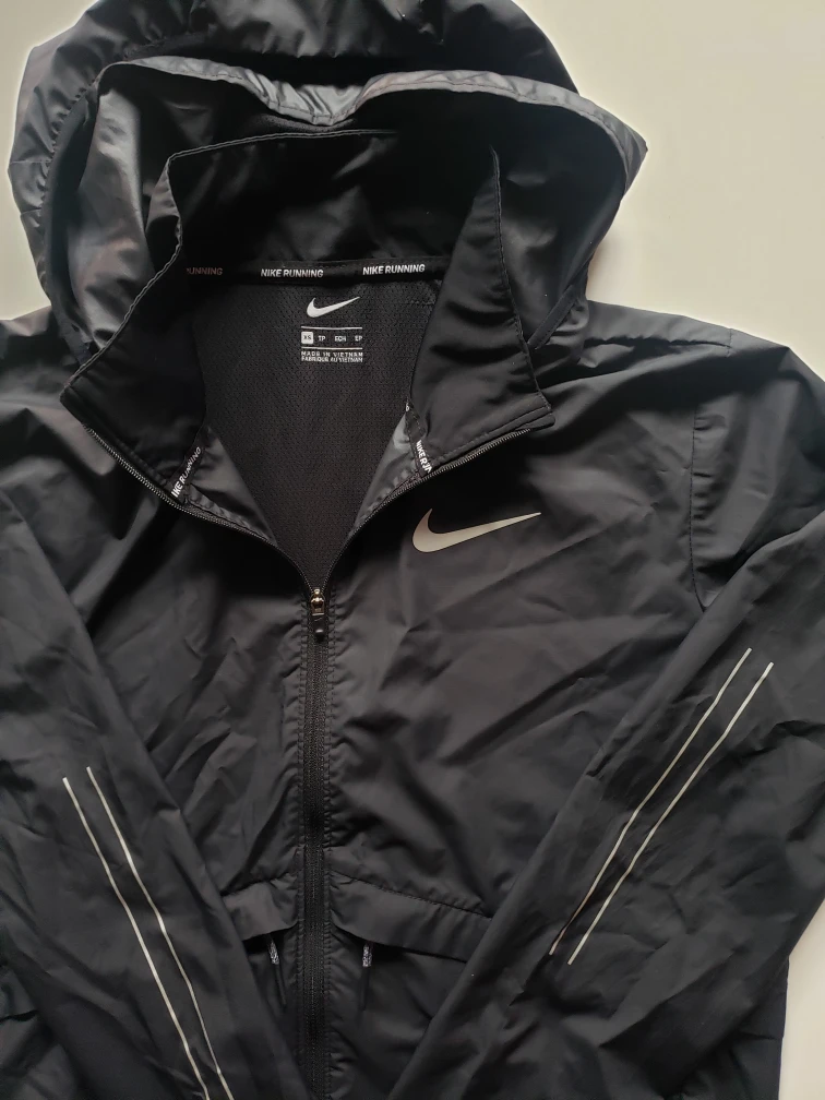 Nike running jacket xs thumbnail