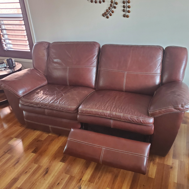 Matching Lazy Boy Leather Recliner Sofa and Chair