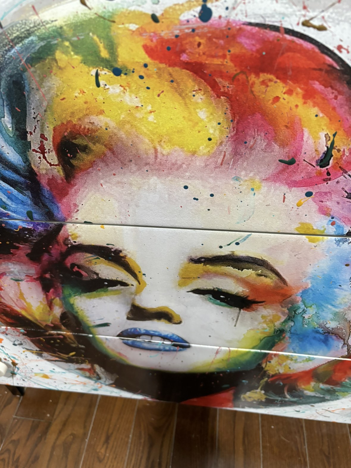 Marilyn Monroe dresser image indicator(5)