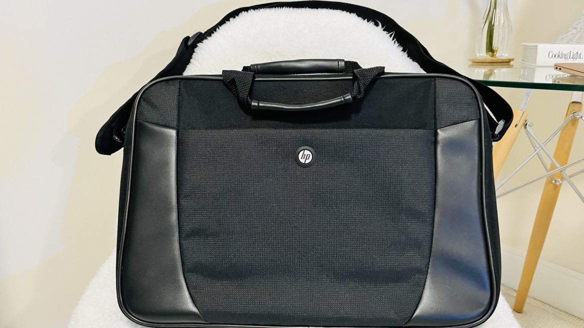 HP Essential Carrying Case For 15.6" Notebook Laptop Bag 💻⌨️🖱️💼 image indicator(5)