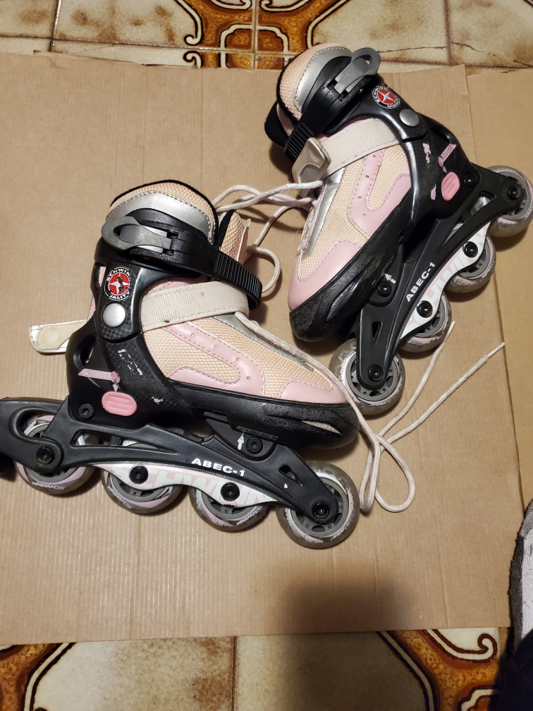 Schwinn roller skates thumbnail