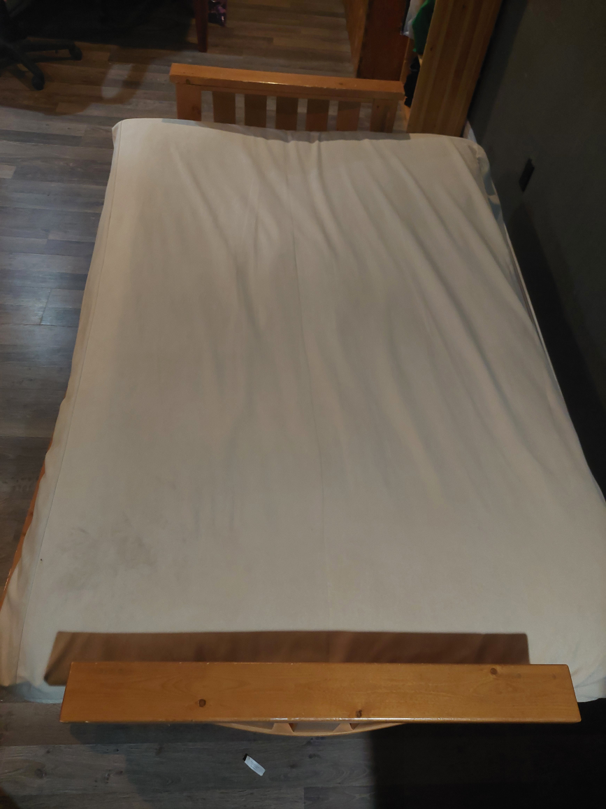 futon sofa - wooden frame - photo 3