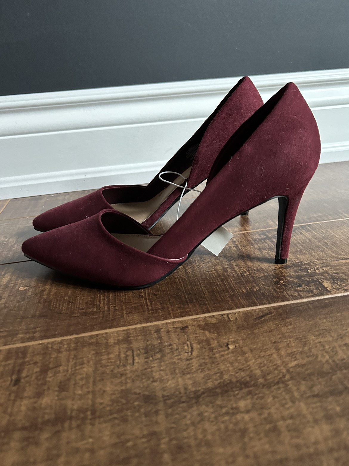 BNWT women’s shoes - size 9 image indicator(2)